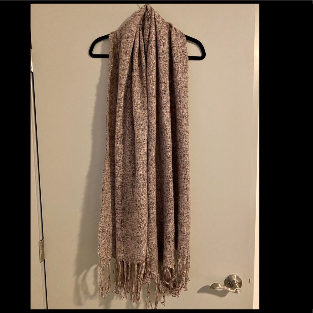 Chunky Steve Madden Purple Blanket Scarf
